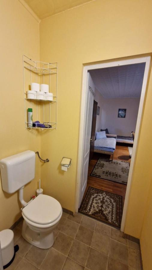 Friendly Apartment In The Suburb. Budapeste Exterior foto